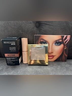Revolution Beauty Bundle with Murillo Twins Eyeshadow Pallet